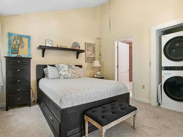 42 Quidnet Ct — Photo 22
