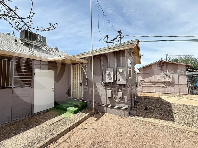 901 N Arbor Ave — Photo 4