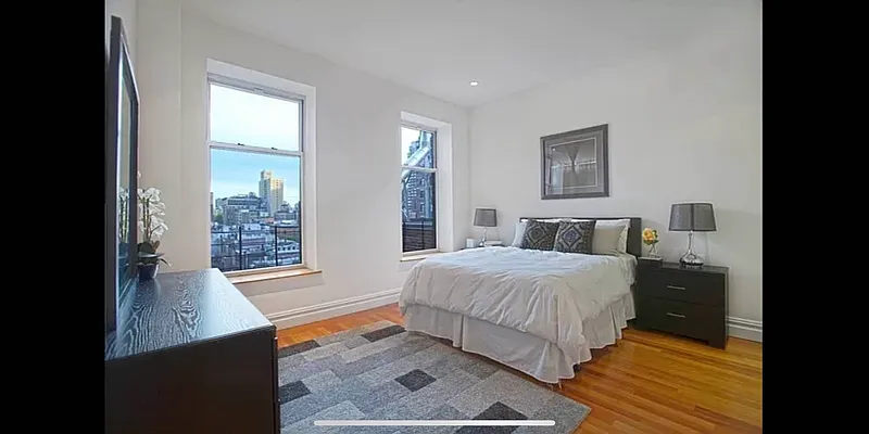 Rented by Compass | media 19