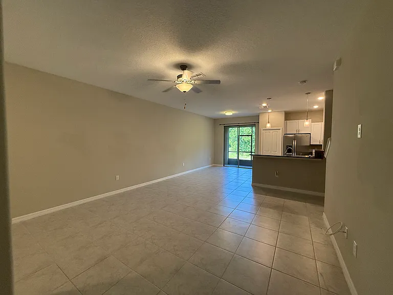8519 Reedville St — Photo 6