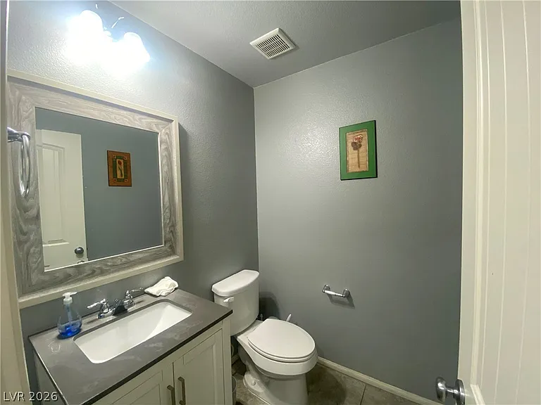 9833 Dryden Ct — Photo 10