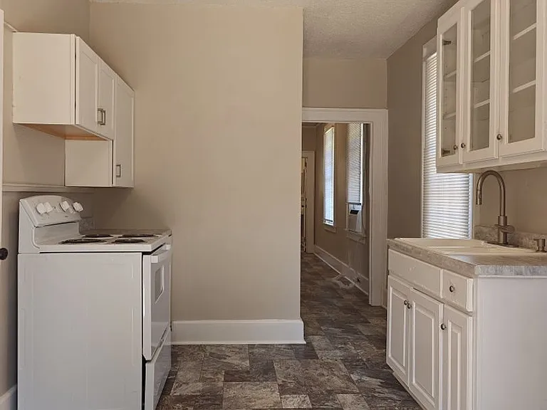 1702 Johns Rd — Photo 2