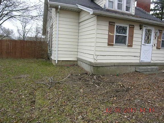 3rd image of 1132 Middletown Eaton Rd