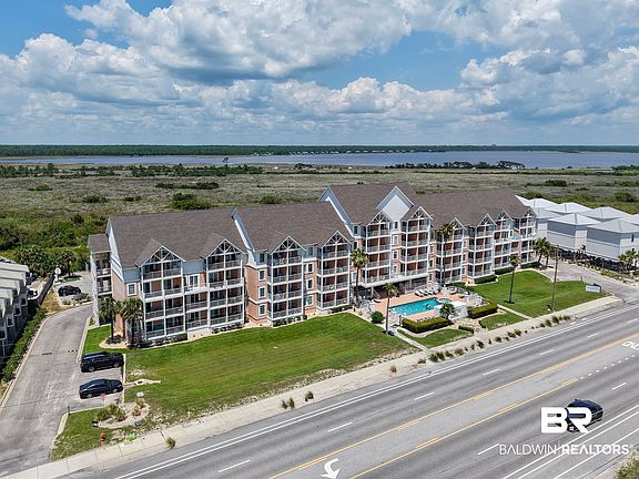 2nd image of 572 E Beach Blvd #303