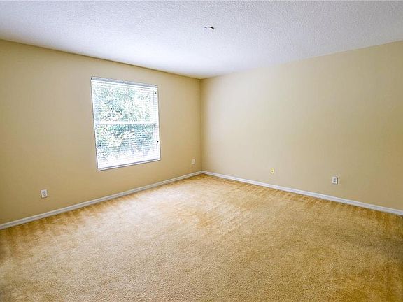 4th image of 12718 Somerset Oaks St