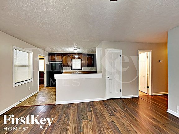 5th image of 1793 Merry Oak Rd SW