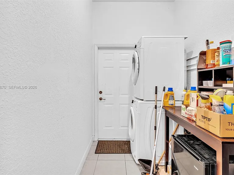 14044 SW 54th St — Photo 60