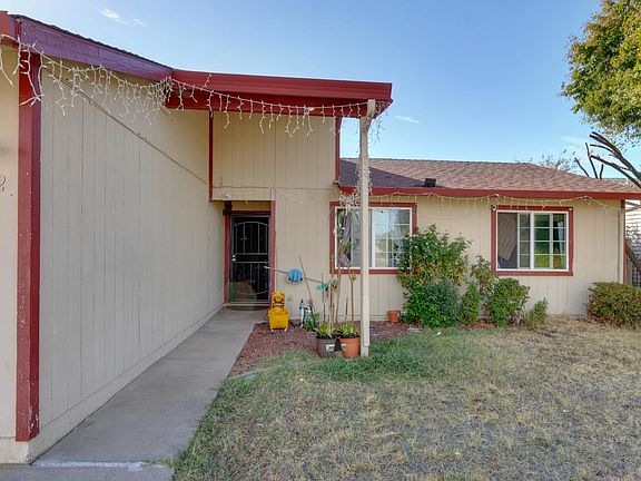 2nd image of 8262 Lockborne Dr
