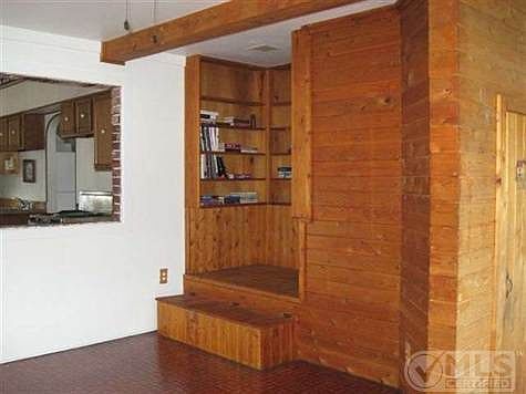 4th image of 502 Delta Ave