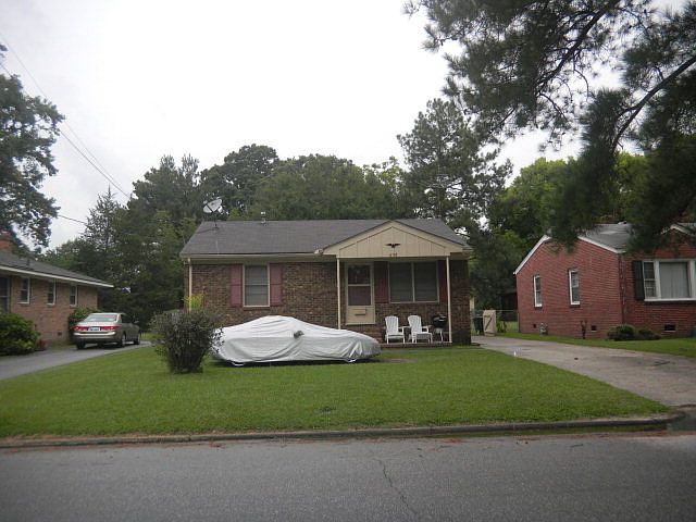 1st image of 628 Paul St