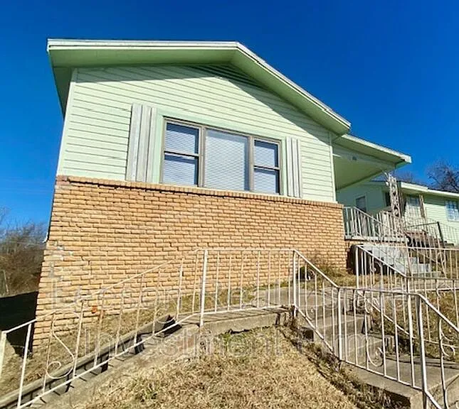 3132 Looney St — Photo 3
