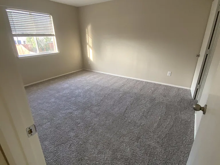1722 Willow Way — Photo 9