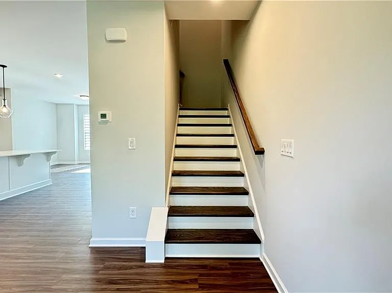 1475 Creekside Cir NW — Photo 17