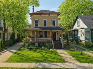 511 N Grove Ave, Oak Park, IL