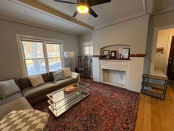 5th image of 1951 W Sunnyside Ave APT 1