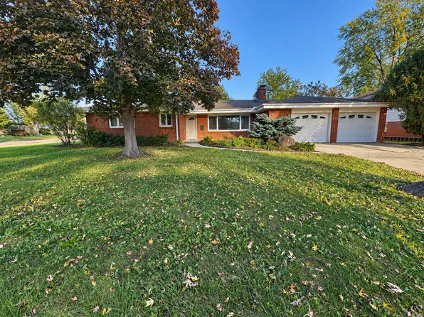 1724 Avenue F, Sterling, IL 61081