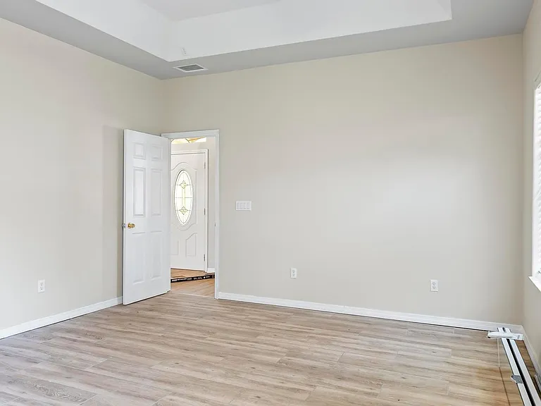 24 Lakecliff Dr — Photo 40
