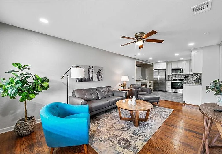 3709 Ashland Ave #1 — Photo 6