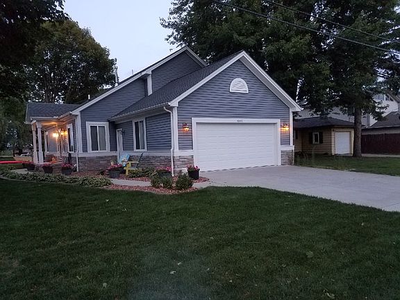 2nd image of 6500 Marina Dr