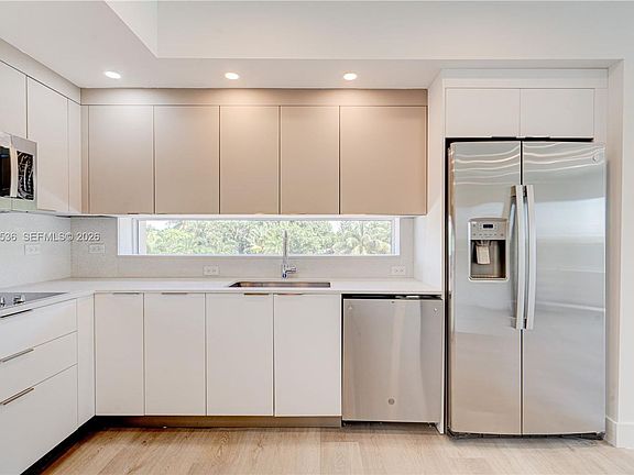 3rd image of 816 84th St #2