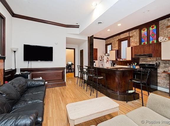 2nd image of 2250 N Cleveland Ave APT 1R