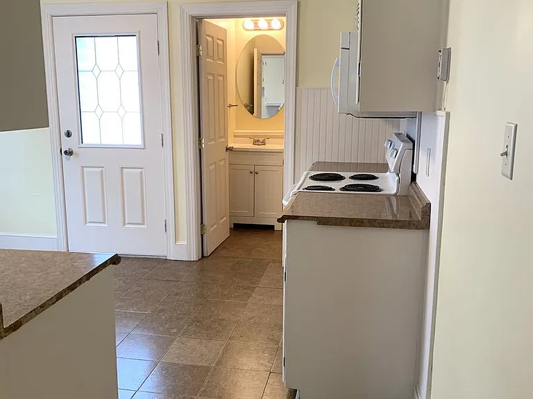 3885 Scotland Main St — Photo 8
