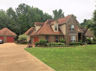 106 Lee Creek Cv, Byhalia, MS 38611