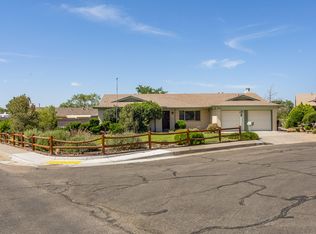 3405 Yosemite Dr NE, Albuquerque, NM 87111