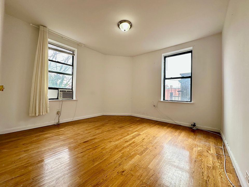 1st image of 156 E 117th St #4D
