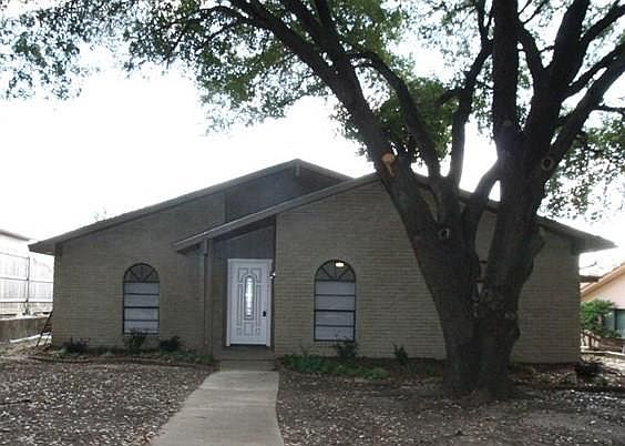 1st image of 6418 Gateridge Cir