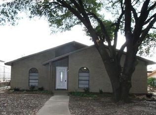 6418 Gateridge Cir, Garland, TX 75043