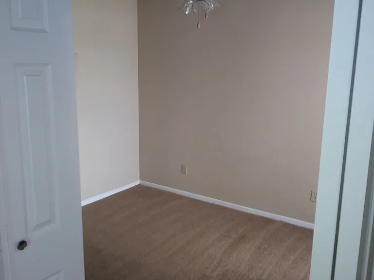 Timber Ridge Apartments — Photo 10