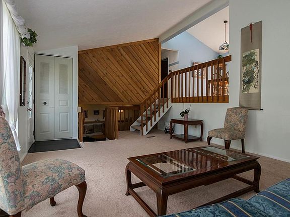 4th image of 5673 Dobbs Ferry Dr