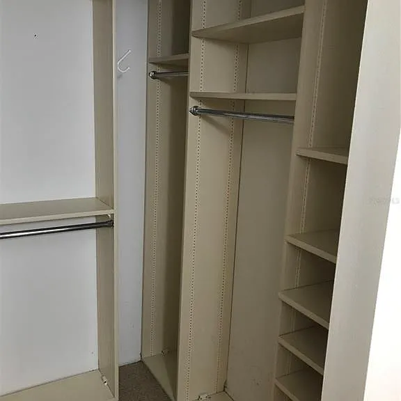 452 Palm Tree Dr #452 — Photo 14