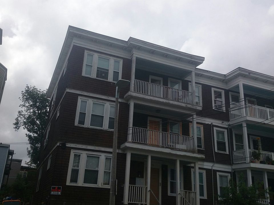 2nd image of 36 Wildwood St