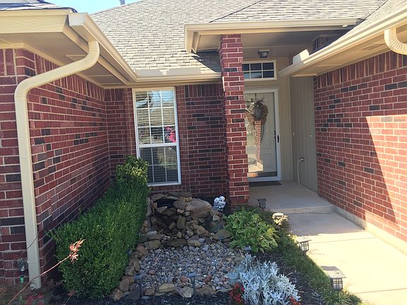 3rd image of 2917 Christina Ct