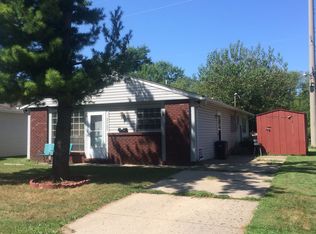 2525 Burton Dr, Springfield, IL 62703