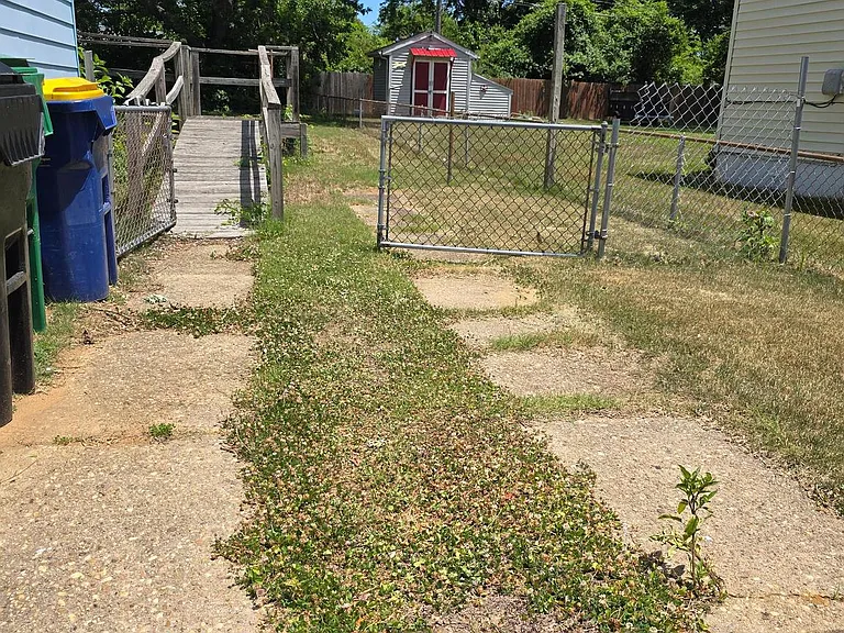 11 Glenwood Dr — Photo 5