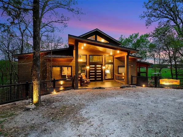 816 S Eagle Mountain Trl, Broken Bow, OK 74728