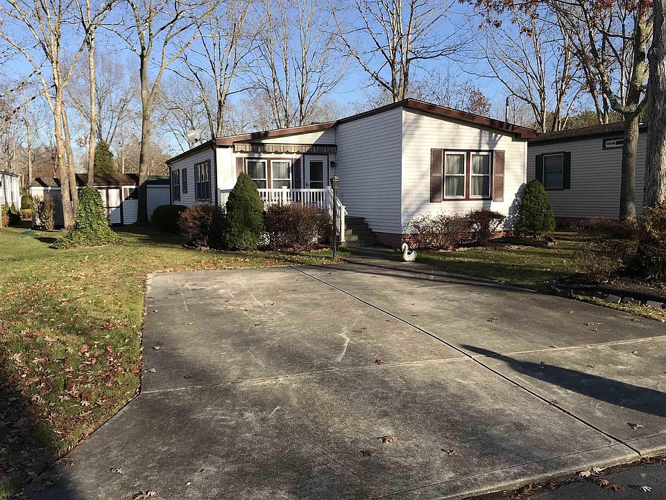 1st image of 506 Tide Dr