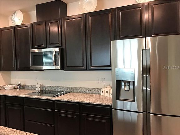 4th image of 2631 Interlock Dr