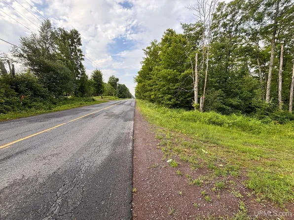 Otter Lake Tapiola Rd, Chassell, MI 49916