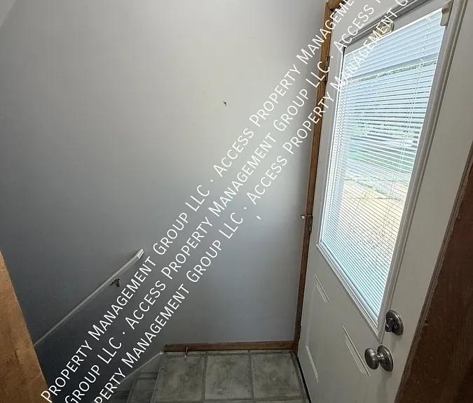 1457 Mayfield Ave NE — Photo 27