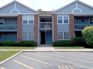 4642 Cheryl Dr, Bethlehem, PA 18017