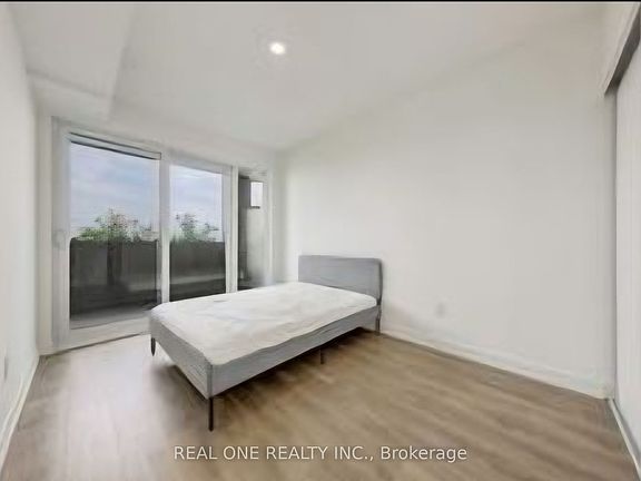 3rd image of 1100 Sheppard Ave W #1012