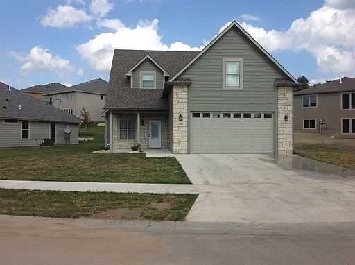 2nd image of 2104 Buckner Dr