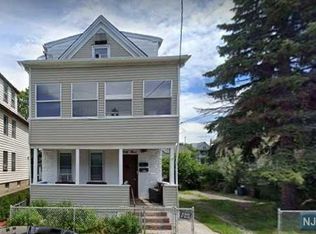 49 Tuttle St, Wallington, NJ 07057