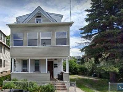 49 Tuttle St, Wallington, NJ, 07057