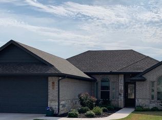 802 Acadia Ct, Tolar, TX 76476