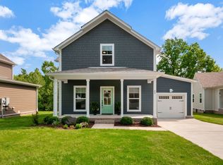 35 Sycamore Rdg W, Burns, TN 37029